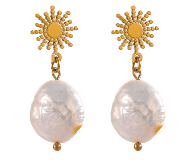 Pendientes en acero dorado con pieza en forma de estrella y perla plana de río Pendientes acero dorado con perla