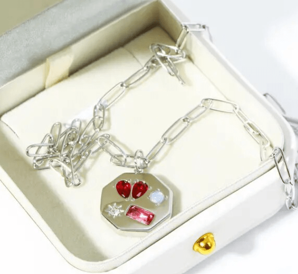 collar acero plateado con circonitas en color