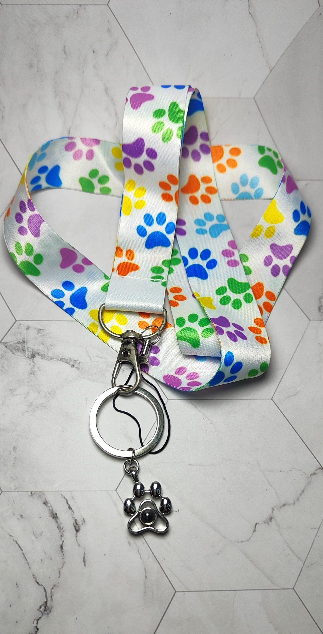 Llavero cordón tela patita perro