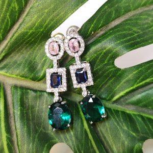 pendientes en plata con circonitas en color verde
