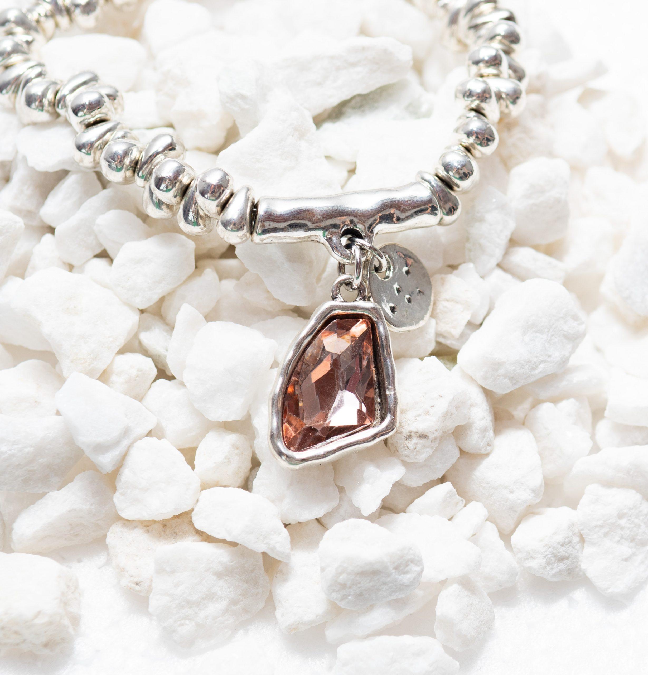 pulsera en acero con adorno en cristal circonio color rosa pulsera en acero con adorno en cristal circonio color rosa